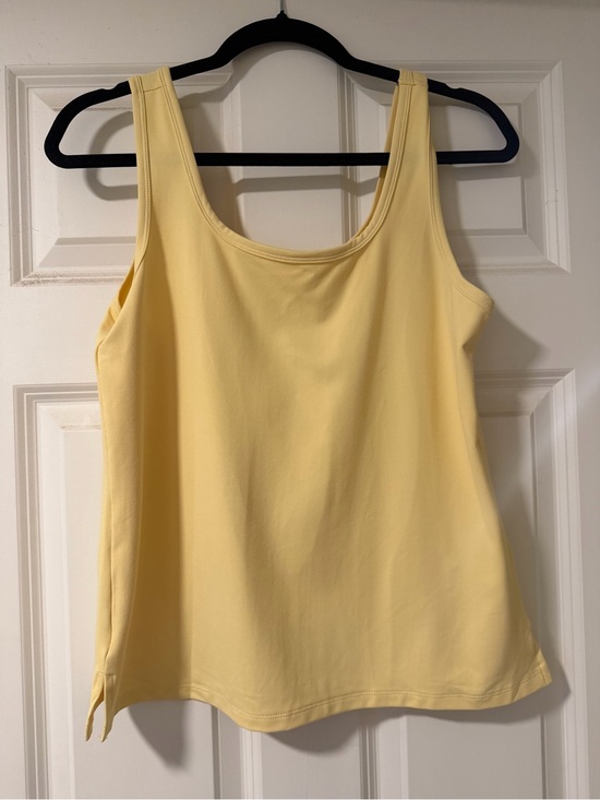Wander Tops - Wander Soft Yellow Scoop Tank Top